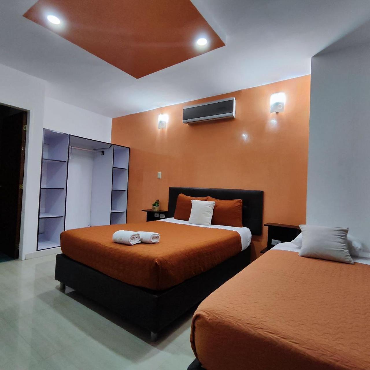 Hotel Milla Suites Merida Екстер'єр фото